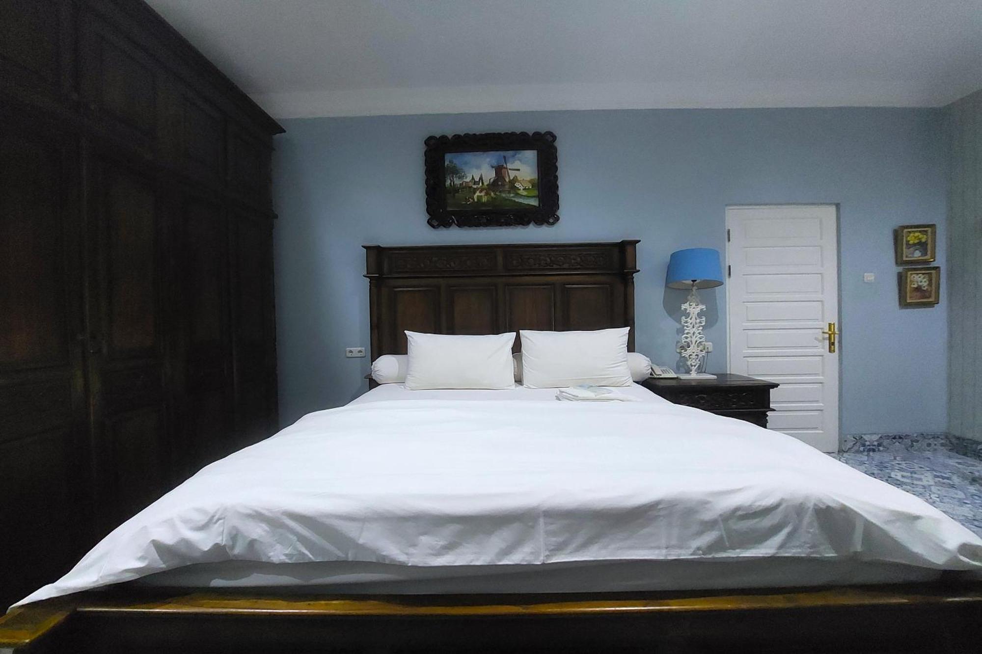Nonie'S Huis Hotel 棉兰 外观 照片