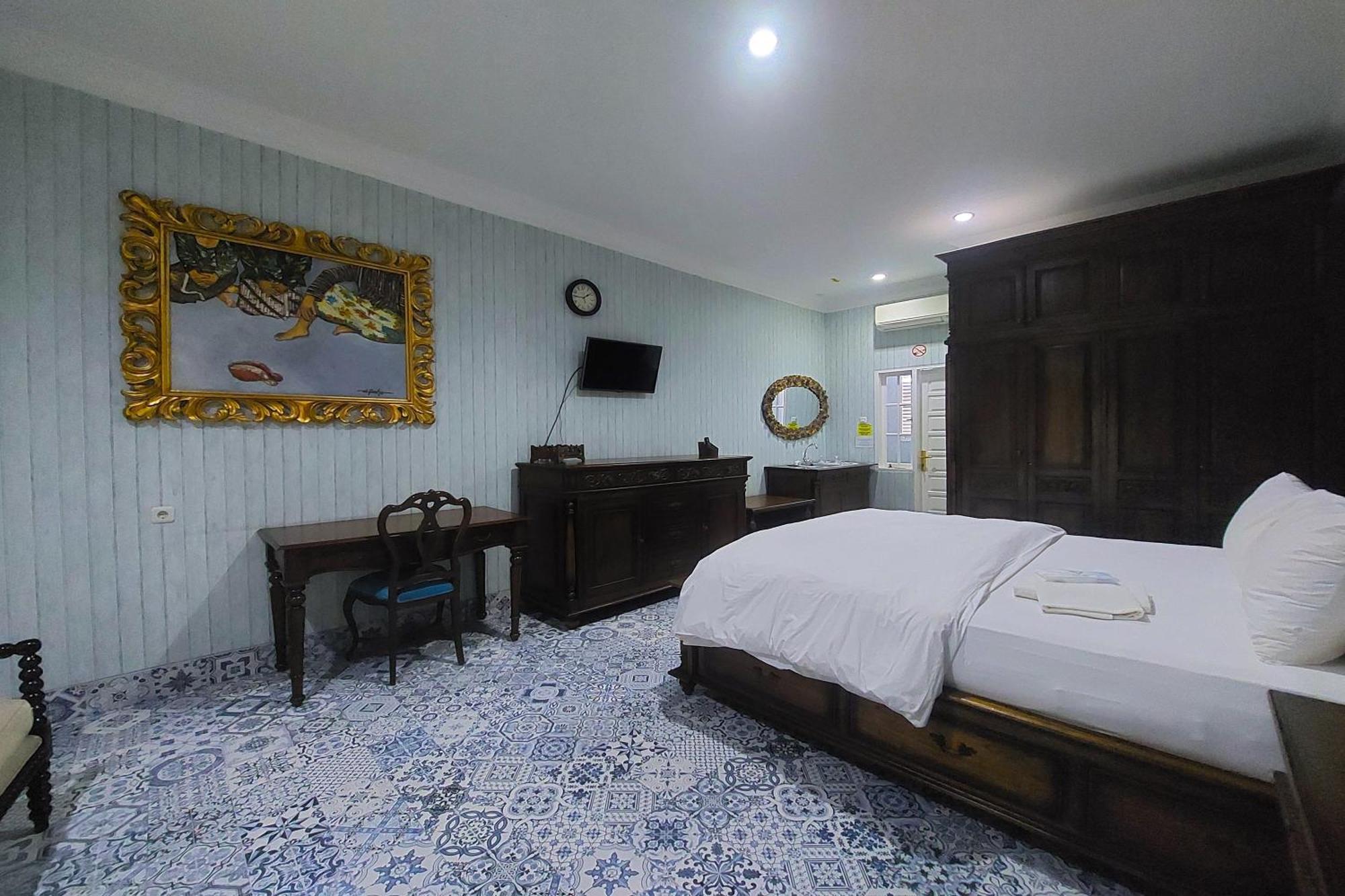 Nonie'S Huis Hotel 棉兰 外观 照片